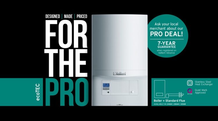Vaillant EcoTec Pro 28 28kW Combi Boiler with Horizontal Flue Pack 10221837 - Image 2
